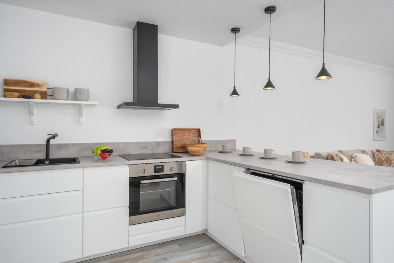 Stunning 3Br Flat Near Beach And Puerto Marina By Costarentals - Ref 150 Benalmádena Buitenkant foto